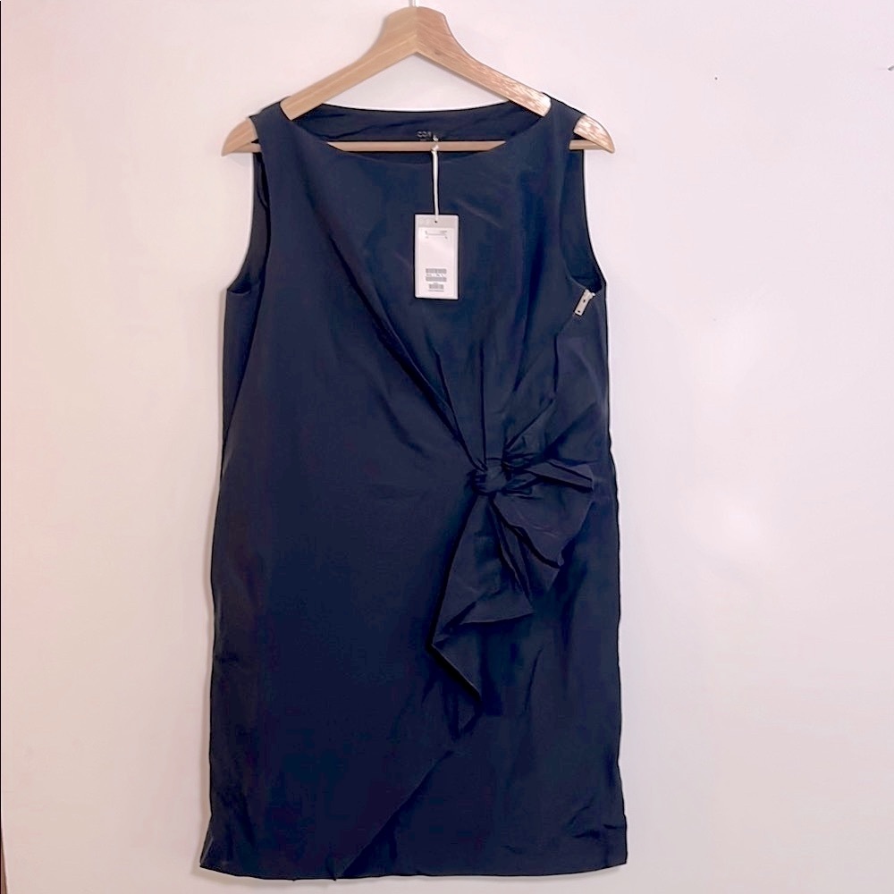 COS Navy Blue Sleeveless Dress